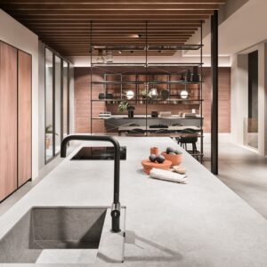 Modern Elegance with Glossy Lacquer Kitchen Cabinets
